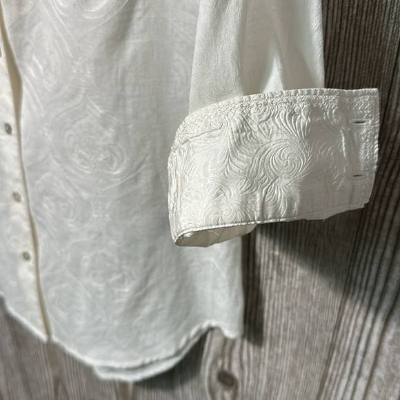 Rober Graham Classic Fit White Embroidered Button Down Shirt Sz XS - Picture 10 of 10